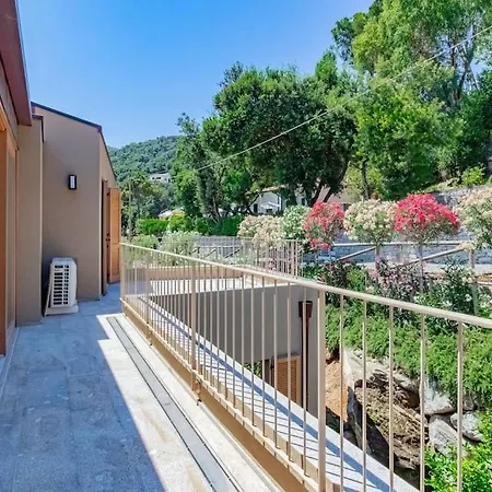 Apartman Baia Di Spartaia 1 *