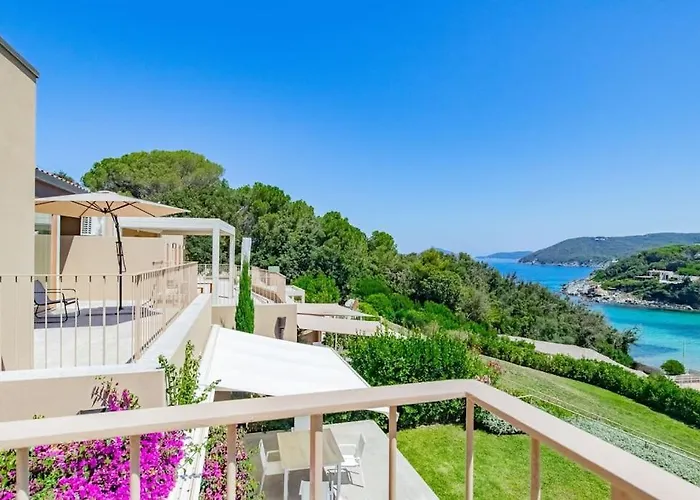 Baia Di Spartaia 1 Apartment